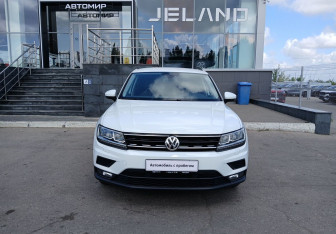 Подержанный автомобиль Volkswagen Tiguan 2019 года (2 фото)