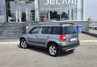 Подержанный автомобиль Skoda Yeti 2011 года (7 фото)