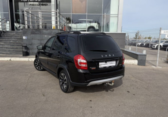 Подержанный автомобиль LADA (ВАЗ) Granta Wagon 2023 года (7 фото)