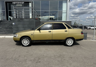 Подержанный автомобиль LADA (ВАЗ) 2110 1999 года (8 фото)