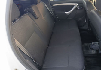 Подержанный автомобиль Nissan Terrano 2017 года (12 фото)