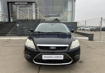 Подержанный автомобиль Ford Focus Hatchback 2008 года (2 фото)