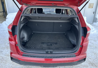 Подержанный автомобиль Hyundai Creta 2018 года (15 фото)