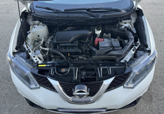 Подержанный автомобиль Nissan X-Trail 2017 года (13 фото)