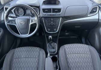 Подержанный автомобиль Opel Mokka 2013 года (10 фото)