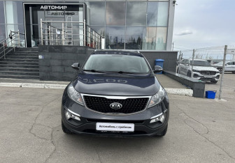 Подержанный автомобиль Kia Sportage 2015 года (2 фото)