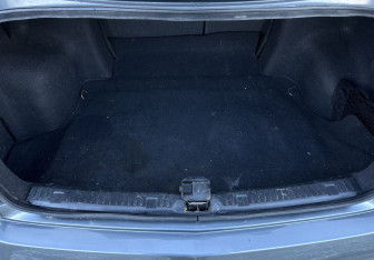 Подержанный автомобиль Nissan Primera Sedan 2006 года (15 фото)