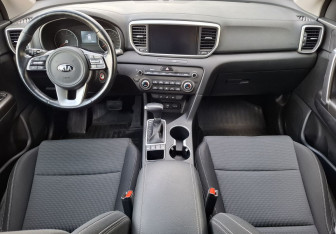 Подержанный автомобиль Kia Sportage 2021 года (10 фото)