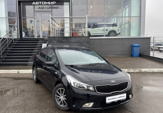 Подержанный автомобиль Kia Cerato Sedan 2019 года (3 фото)