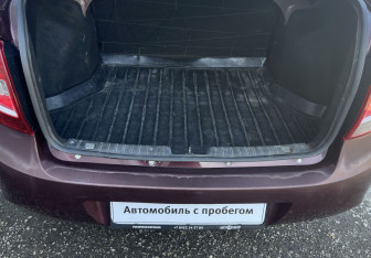 Подержанный автомобиль LADA (ВАЗ) Granta Sedan 2013 года (15 фото)