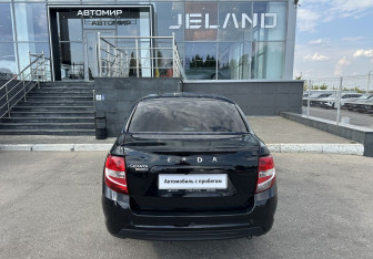Подержанный автомобиль LADA (ВАЗ) Granta Sedan 2024 года (6 фото)