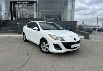 Подержанный автомобиль Mazda 3 Sedan 2011 года (3 фото)