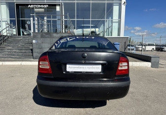 Подержанный автомобиль Skoda Octavia Wagon 2008 года (6 фото)