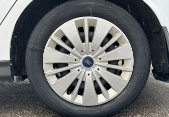 Подержанный автомобиль Ford Focus Hatchback 2012 года (14 фото)