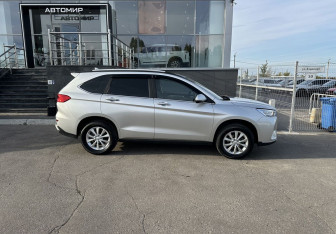 Подержанный автомобиль Haval M6 2023 года (4 фото)