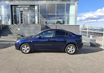 Подержанный автомобиль Mazda 3 Sedan 2008 года (8 фото)