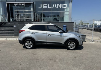 Подержанный автомобиль Hyundai Creta 2016 года (4 фото)