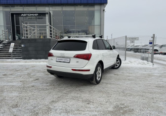 Подержанный автомобиль Audi Q5 2012 года (5 фото)