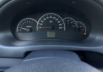 Подержанный автомобиль LADA (ВАЗ) Priora Wagon 2010 года (9 фото)