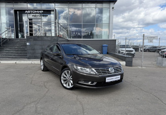 Подержанный автомобиль Volkswagen Passat CC 2012 года (3 фото)