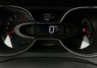 Подержанный автомобиль Renault Kaptur 2019 года (9 фото)