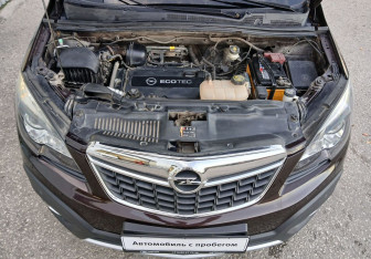 Подержанный автомобиль Opel Mokka 2014 года (14 фото)