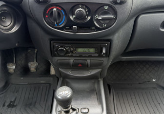 Подержанный автомобиль LADA (ВАЗ) Kalina Wagon 2012 года (11 фото)