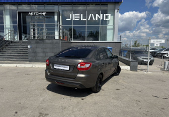 Подержанный автомобиль LADA (ВАЗ) Granta Hatchback 2020 года (5 фото)