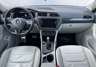 Подержанный автомобиль Volkswagen Tiguan 2018 года (11 фото)