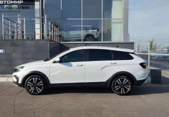 Подержанный автомобиль LADA (ВАЗ) Vesta Wagon 2023 года (8 фото)
