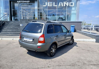 Подержанный автомобиль LADA (ВАЗ) Kalina Wagon 2009 года (5 фото)