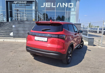 Подержанный автомобиль Chery Tiggo 4 2025 года (5 фото)