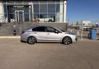 Подержанный автомобиль Subaru Impreza Sedan 2012 года (4 фото)