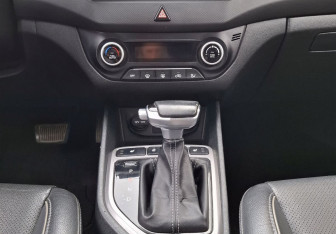 Подержанный автомобиль Hyundai Creta 2016 года (11 фото)