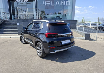 Подержанный автомобиль Chery Tiggo 4 2022 года (7 фото)