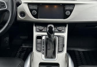 Подержанный автомобиль Geely Atlas 2021 года (11 фото)