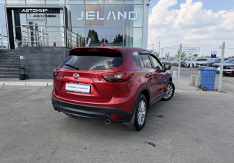 Подержанный автомобиль Mazda CX-5 2016 года (5 фото)