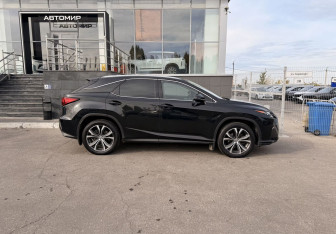 Подержанный автомобиль Lexus RX 2017 года (4 фото)