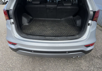Подержанный автомобиль Hyundai Santa Fe 2015 года (15 фото)