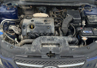 Подержанный автомобиль Kia Ceed Hatchback 2007 года (13 фото)