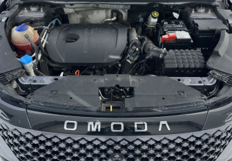 Подержанный автомобиль Omoda C5 2024 года (14 фото)