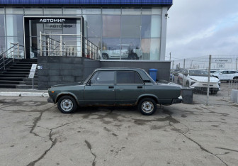 Подержанный автомобиль LADA (ВАЗ) 2107 2010 года (8 фото)