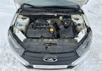 Подержанный автомобиль LADA (ВАЗ) Granta Sedan 2019 года (15 фото)