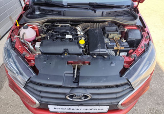 Подержанный автомобиль LADA (ВАЗ) Vesta Sedan 2018 года (13 фото)