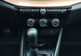 Подержанный автомобиль LADA (ВАЗ) Vesta Wagon 2023 года (11 фото)