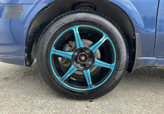 Подержанный автомобиль Nissan Almera Sedan 2005 года (13 фото)