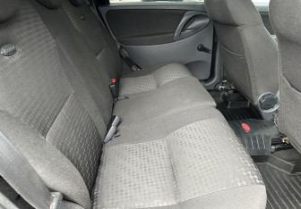 Подержанный автомобиль LADA (ВАЗ) Kalina Hatchback 2012 года (12 фото)