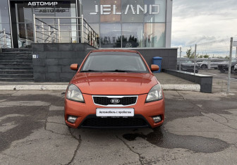 Подержанный автомобиль Kia Rio Sedan 2011 года (2 фото)