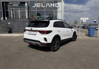 Подержанный автомобиль Kia Rio Hatchback 2020 года (5 фото)