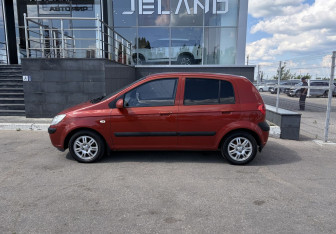 Подержанный автомобиль Hyundai Getz 2007 года (8 фото)
